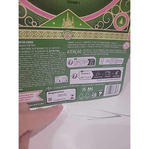 Wicked Glinda Fashion Doll With Removable Fashions & Accessories - Picture 11 of 15